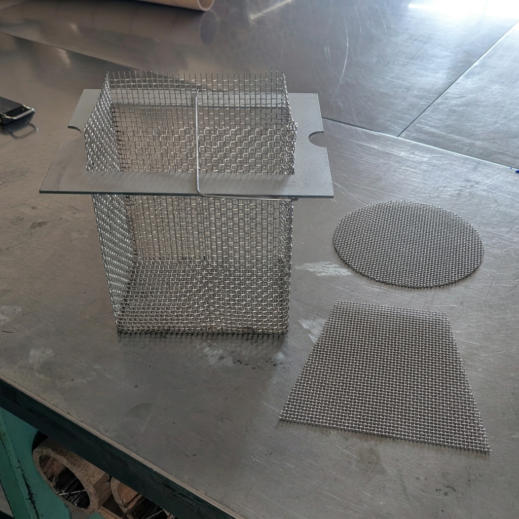 特殊カットおよびバスケット製作